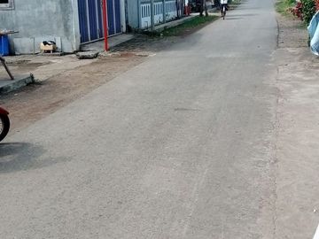 Rumah Kampung Akses Mobil Di Tegal Pasangan Pakis