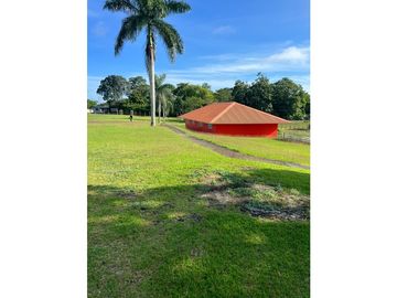 VENTA CASA CON TERRENO EN LA CHORRERA CERRO CAMA