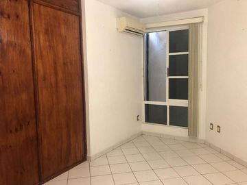 Casa en Venta, Chihuahua, Col. Petrolera.