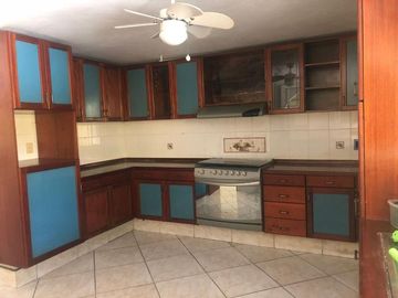 Casa en Venta, Chihuahua, Col. Petrolera.