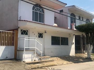 Casa en Venta, Chihuahua, Col. Petrolera.