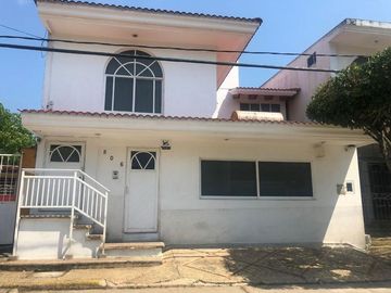 Casa en Venta, Chihuahua, Col. Petrolera.