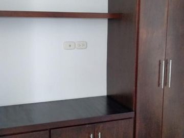 apartamento en venta en torres de comfandi. Cod V118589