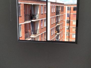 apartamento en venta en torres de comfandi. Cod V118589