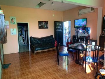 Casa con Departamento en venta en Quilmes Oeste Centro