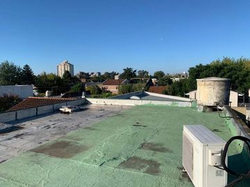 Casa con Departamento en venta en Quilmes Oeste Centro