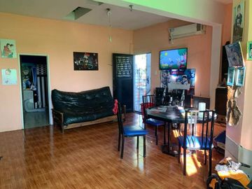 Casa con Departamento en venta en Quilmes Oeste Centro