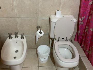 Casa con Departamento en venta en Quilmes Oeste Centro