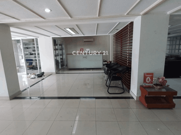 Rukan 5 Lantai Cocok Untuk Perkantoran Showroom Klinik Di Jakarta