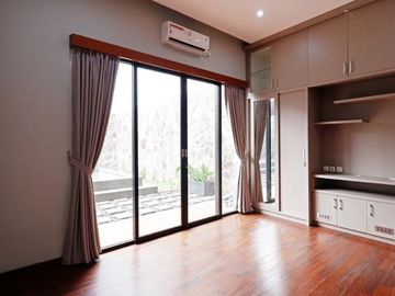 Rumah Mewah Eksklusive di Menteng Bintaro 6580