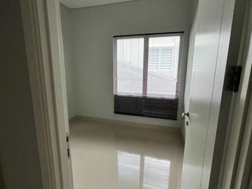 A house semi-furnished rented IDR 8.5 million/month