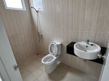 A house semi-furnished rented IDR 8.5 million/month