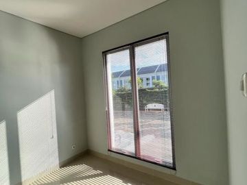 A house semi-furnished rented IDR 8.5 million/month