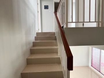 A house semi-furnished rented IDR 8.5 million/month