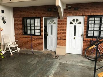 Departamento 2 Amb. En Venta - Villa Tesei, Hurlingham