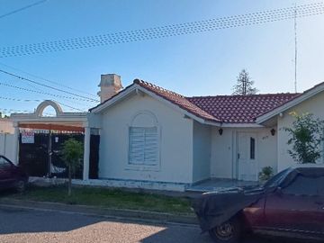 Casa PH en venta en Coronel Suarez