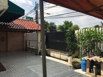 Dijual Cepat !! Rumah Kost"an Siap Huni, Kayu Putih Bisa Nego dan KPR