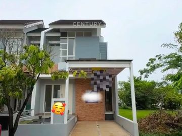 Dijual Rumah Bagus  Di Cluster Vasana Harapan Indah 2 Bekasi