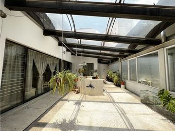 Bonita casa residencial en Revolución súper céntrica