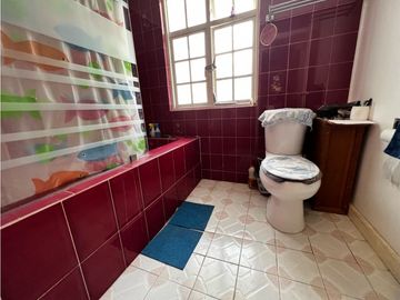 Bonita casa residencial en Revolución súper céntrica
