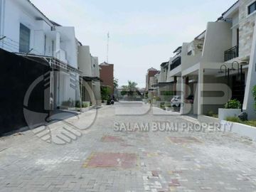 Rumah Mewah Baru dlm Perum Istimewa tengah Kota Jogja
