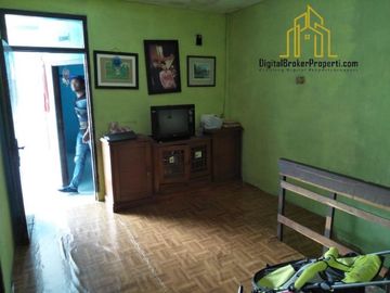Rumah dalam gang, daerah Setiabudi Bandung. | FARYACHDYAR