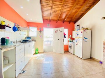 Casa PH en venta en Ituzaingo Sur