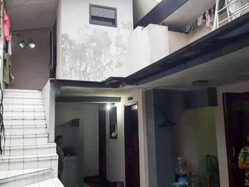 Rumah 1,5 Lantai Luas 183 di Villa Puncak Tidar kota Malang