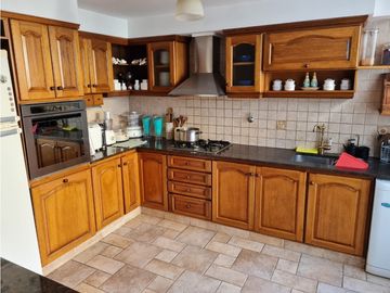 chalet 4 dormitorios zona chauvin