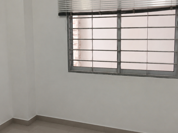 oficina en arriendo en granadillo. Cod A127261