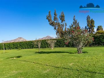 Casa en Venta en Parcela con hermosa casa en venta en sector Chamonate