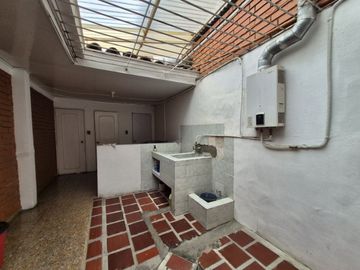 casa en venta en urbanización la flora. Cod V9190431
