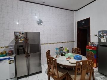 Rumah Teluk Gong 6x20 Hadap Selatan Barat 3 Lantai Siap Huni