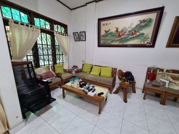 Rumah Teluk Gong 6x20 Hadap Selatan Barat 3 Lantai Siap Huni