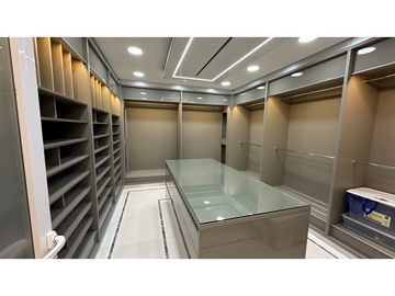 Venetian Tower Penthouse