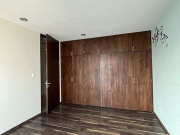 VENDO CASA EN PARQUE NILO LOMAS DE ANGELOPOLIS