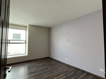 VENDO CASA EN PARQUE NILO LOMAS DE ANGELOPOLIS