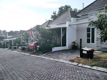 Rumah Strategis di Sambiroto Tembalang Semarang