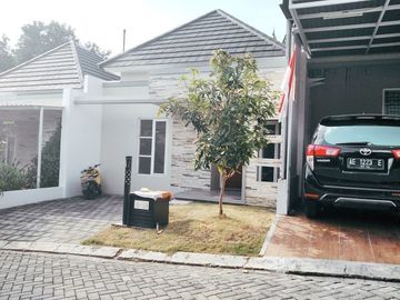 Rumah Strategis di Sambiroto Tembalang Semarang