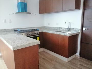RESIDENCIA EN ITZIMNA CASA DE DOS PLANTA  3 RECAMARAS, EN MERIDA,