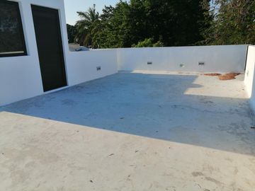 RESIDENCIA EN ITZIMNA CASA DE DOS PLANTA  3 RECAMARAS, EN MERIDA,