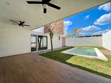 CASA VENTA MÉRIDA, MODELO THO, 484m2, 4 HABITS, EQUIPADA, PRANA DZITYÁ.