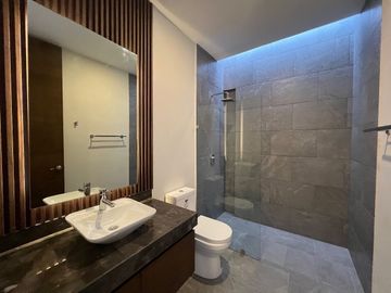 CASA VENTA MÉRIDA, MODELO THO, 484m2, 4 HABITS, EQUIPADA, PRANA DZITYÁ.