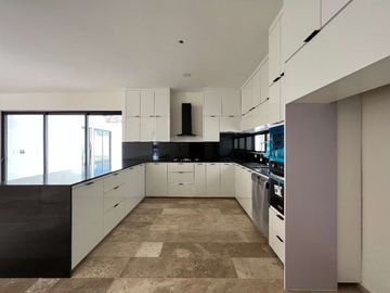 CASA VENTA MÉRIDA, MODELO THO, 484m2, 4 HABITS, EQUIPADA, PRANA DZITYÁ.
