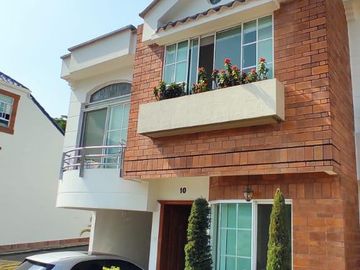 Venta de Casa en Bucaramanga - Lagos del Cacique. Cod V6415
