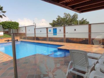 Venta de Casa en Bucaramanga - Lagos del Cacique. Cod V6415
