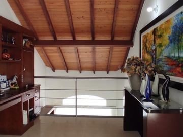 Venta de Casa en Bucaramanga - Lagos del Cacique. Cod V6415
