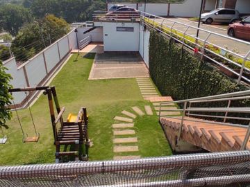 Venta de Casa en Bucaramanga - Lagos del Cacique. Cod V6415