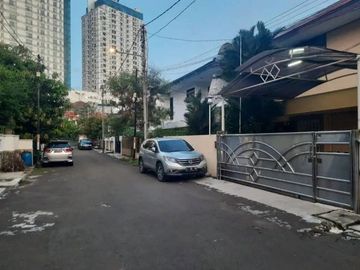 DIjual Rumah di Mangga Besar Kartini Raya dalam Komplek