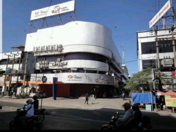 ruko di jual - Luas bangunan 4 lantai ada 11 ruko .lokasi komplek pertokoan RMI baratajaya- kota surabaya